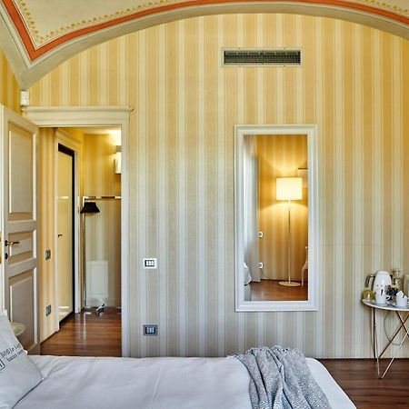 B&B Le Logge Luxury Rooms Siena Ngoại thất bức ảnh